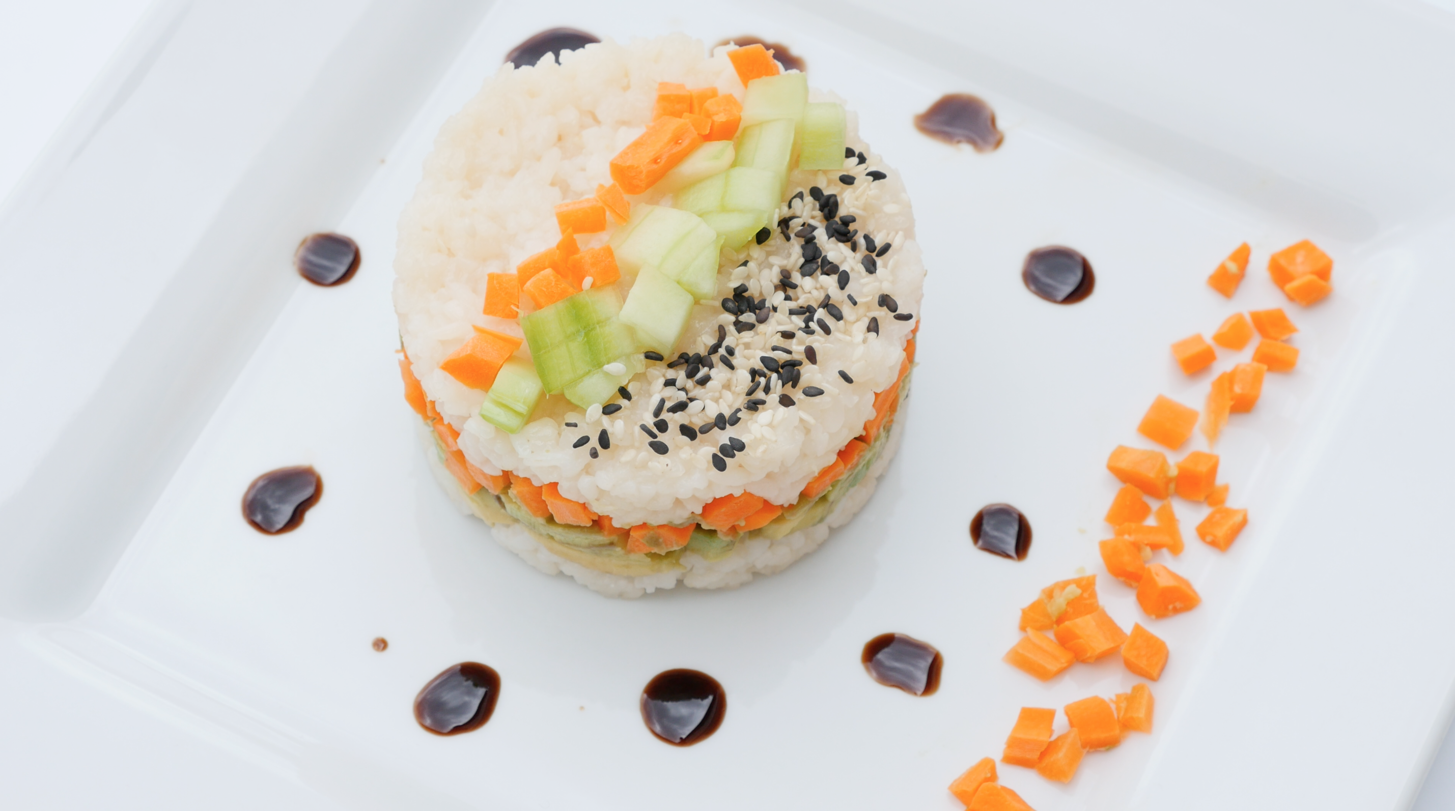 sushi-cake-vegan-1